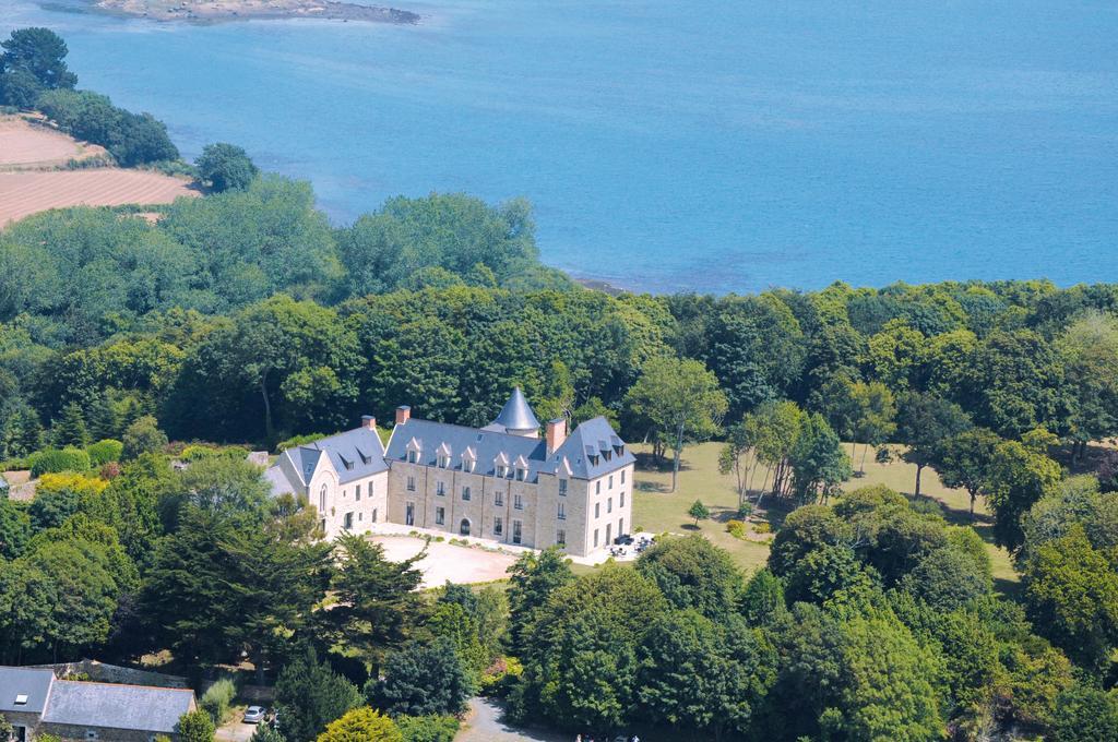 Hotel Manoir De Kergrec'H Plougrescant Exteriér fotografie